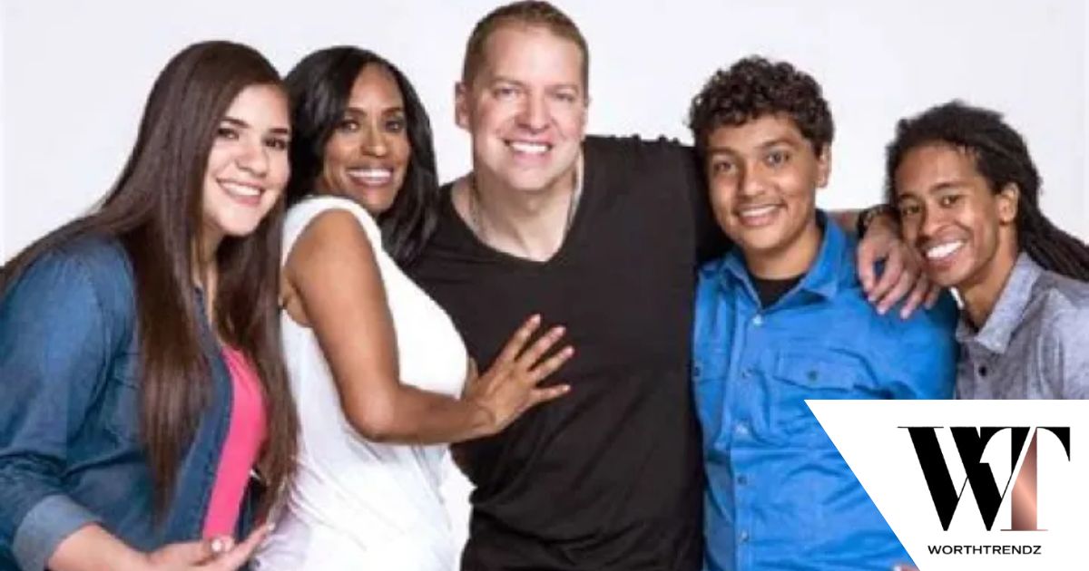 Gary Owen Personal Life